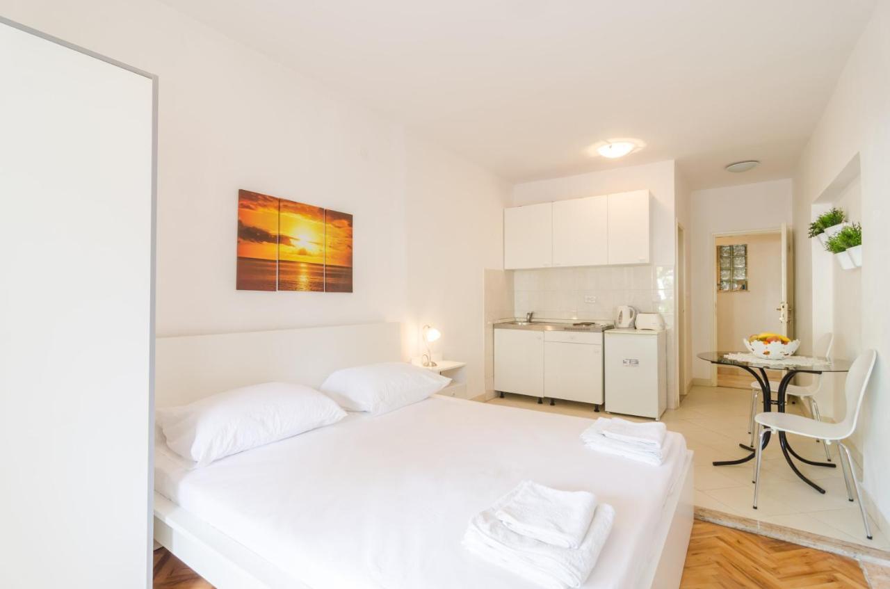 House Ariva 3*