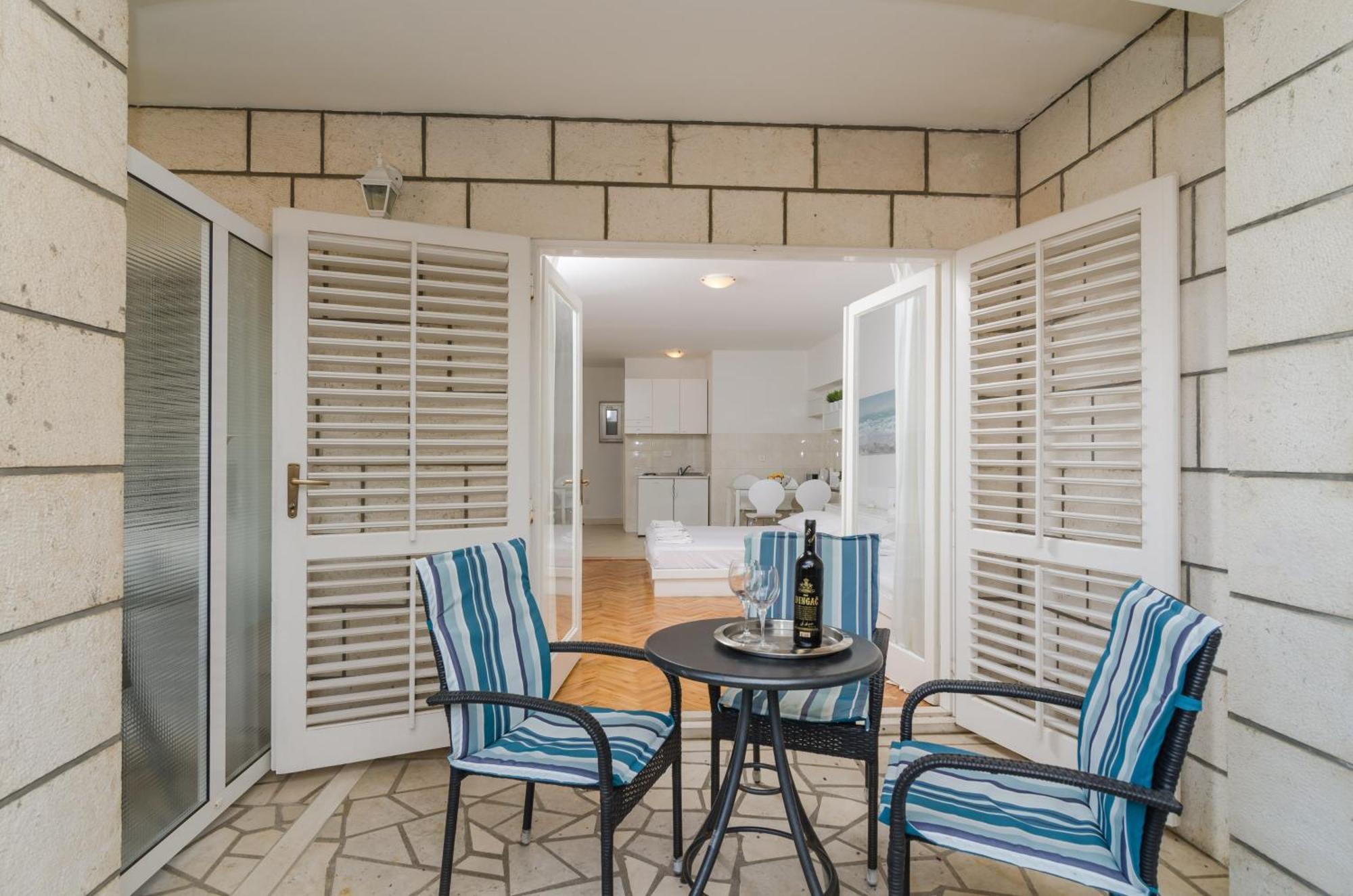 House Ariva 3*